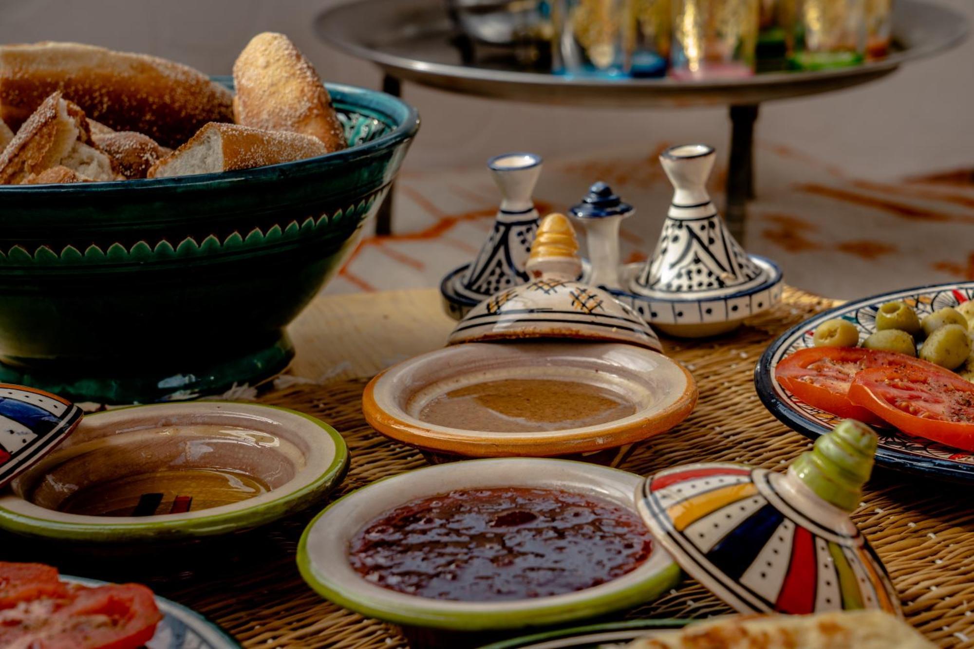 Tigmi Ossmon Hostel Agadir Kültér fotó